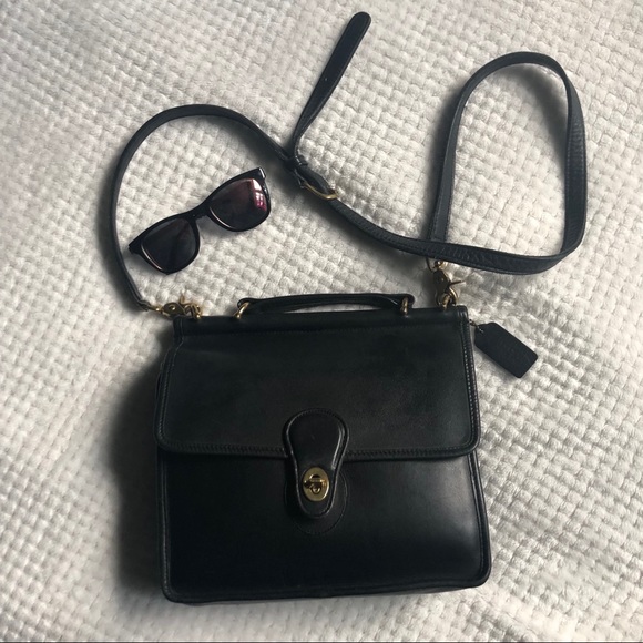 Coach Handbags - COACH Vintage Willis Crossbody Bag Black